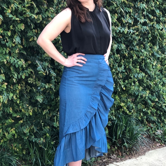 💙WINTER SALE 💙 Denim Ruffle Flare Midi Skirt - Picture 3 of 7